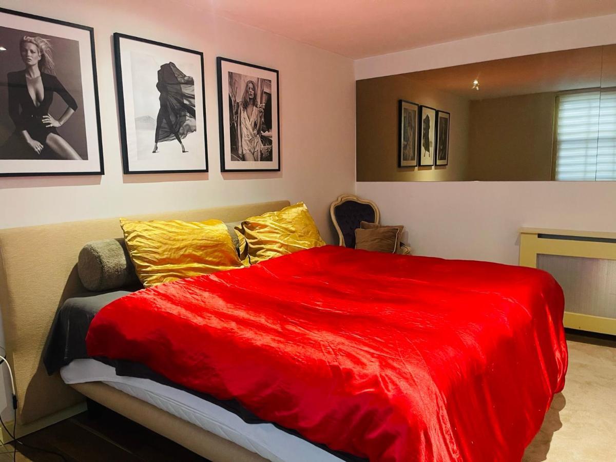 Red Light District B & B Canal View Amsterdam Ngoại thất bức ảnh