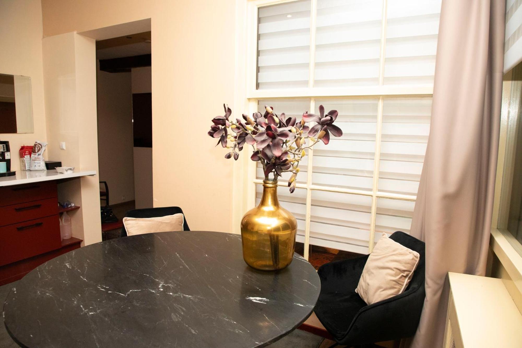 Red Light District B & B Canal View Amsterdam Ngoại thất bức ảnh